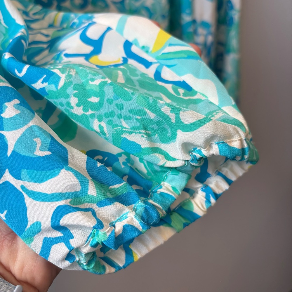 Lilly Pulitzer Elsa Silk Top Large Blue Teal Floral - Picture 9 of 15
